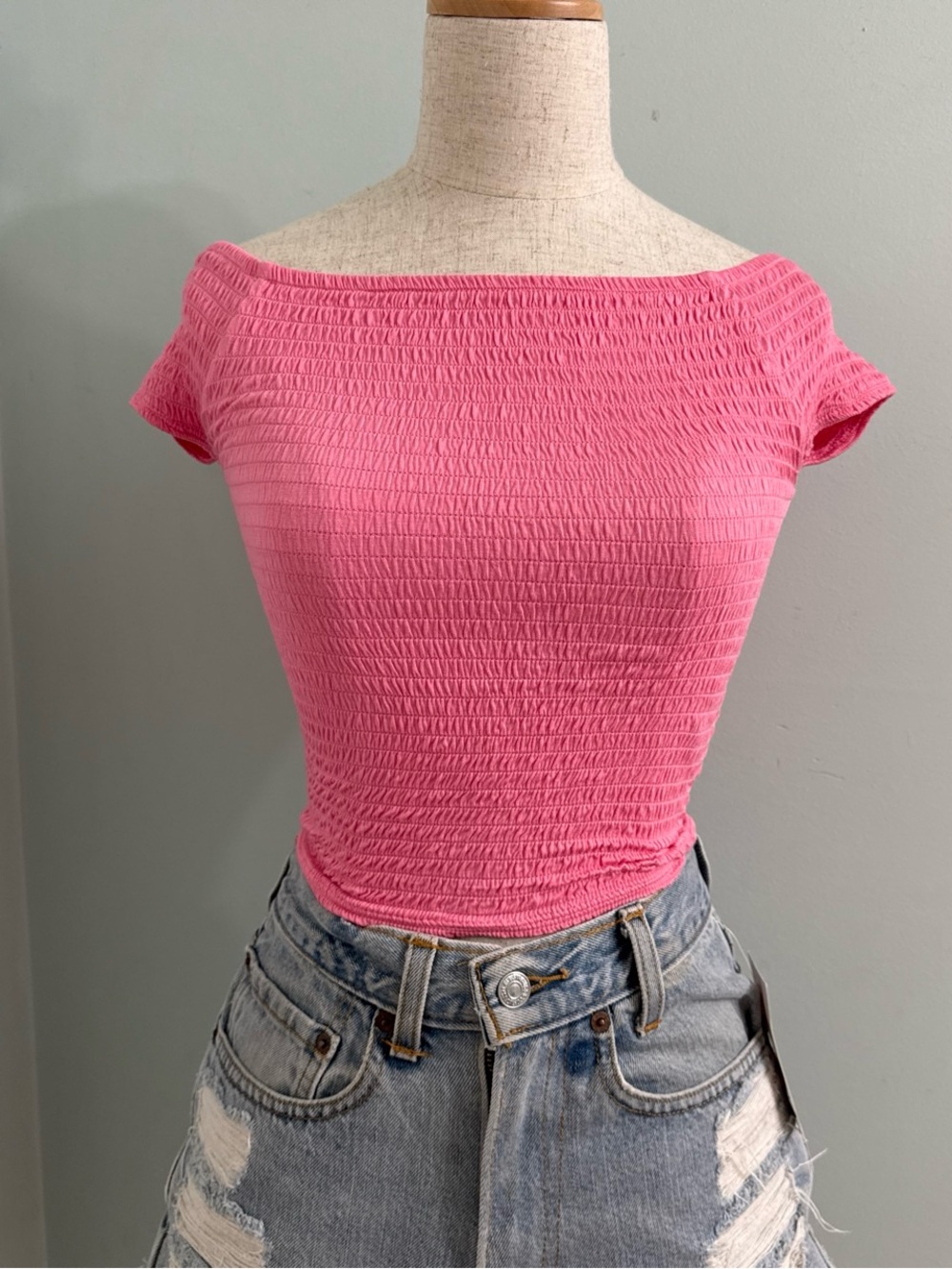 Y2K GUESS Pink Off Shoulder Top XS